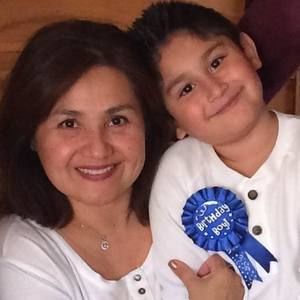 Meet your Posher, Yolanda